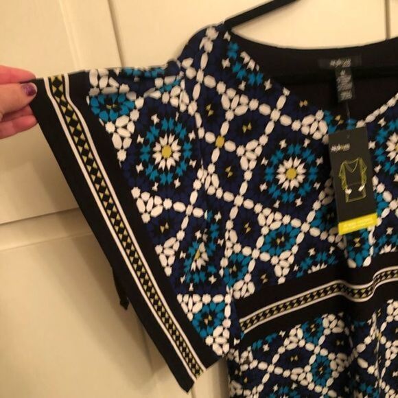 Style & Co Modernist Tummy Control Top Size: 0X - Picture 8 of 9